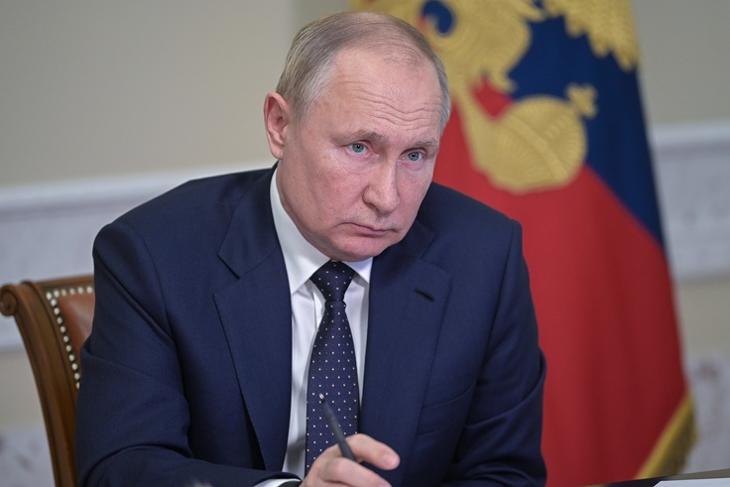 Már csak a felsőház bólintására vár.  EPA/ALEXEI NIKOLSKY / SPUTNIK