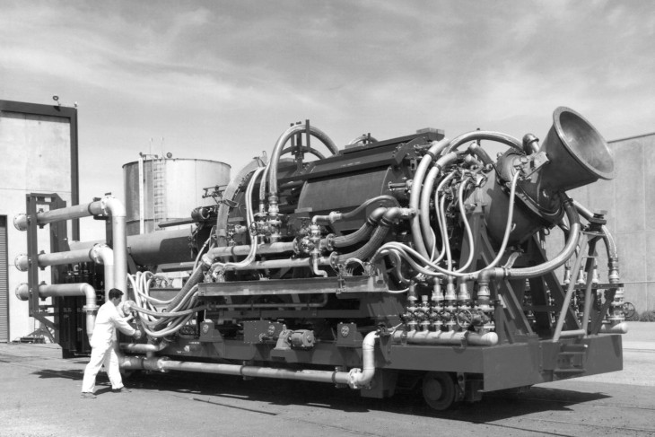 A SLAM hajtóművének tervezett Pluto nukleáris ramjet hajtómű - ebből el lehet képzelni egy ilyen rakéta méreteit