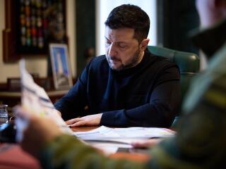 Zelenszkij: Putyin második frontot nyithat Európában