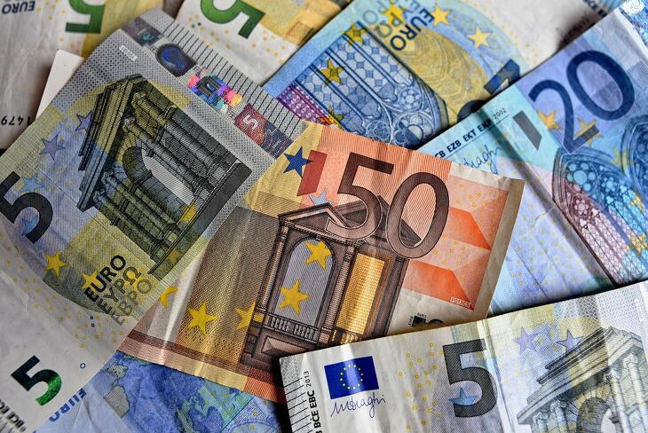 Az eurónak jobb a reggele