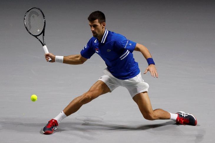 Novak Djokovic egy 2021 decemberi tornán (Fotó: EPA/JUANJO MARTIN)