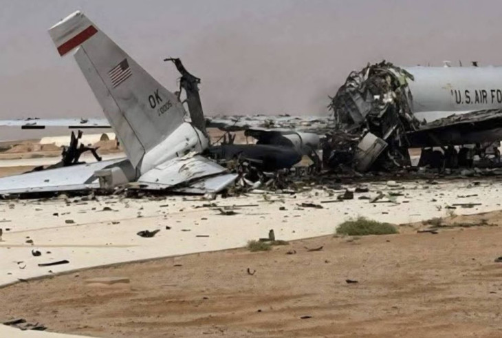 Felvétel a Szaúd-Arábiában tökéletes pontossággal szétlőtt amerikai E-3G légtérellenőrző gépről &ndash; csak szerencséjük volt az irániaknak, vagy pontosan tudták, hová kell lőniük?