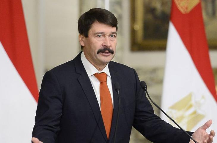 Egy világhírű magyar nőt méltatott Áder János