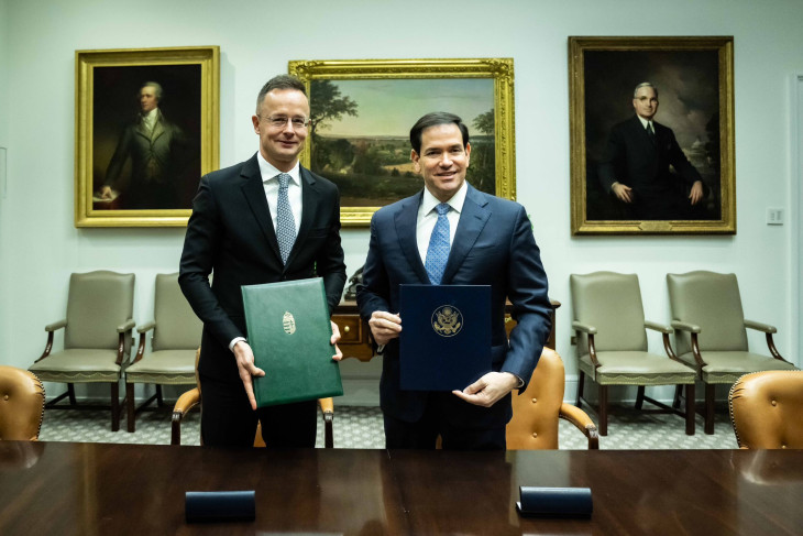 Szijjártó Péter és Marco Rubio amerikai külügyminiszter aláírták az egyezményt