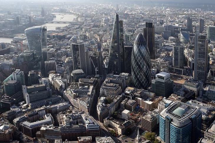 Hongkongi vásárlók pörgetik a londoni ingatlanpiacot