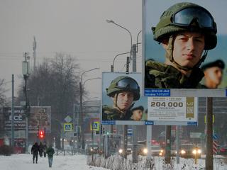 Lángolnak az orosz toborzóirodák: elege lett az oroszoknak a háborúból?