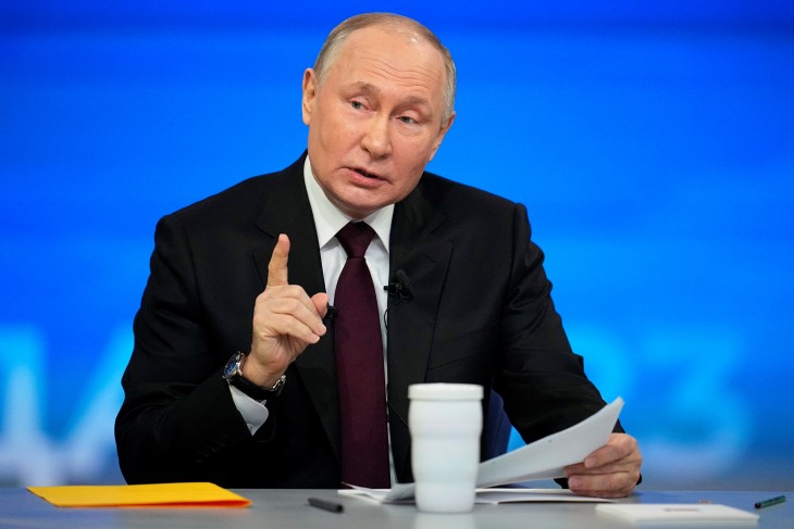 Vlagyimir Putyin orosz elnök évzáró sajtótájékoztatóján Moszkvában 2023. december 14-én. Fotó: EPA/ALEXANDER ZEMLIANICHENKO