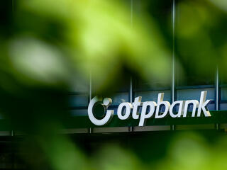 Kétszáz szakembert bocsát el az OTP