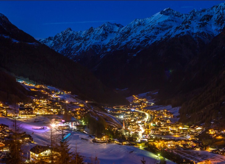 There is a lot of nightlife in Sölden.  Photo: Depositphotos.com