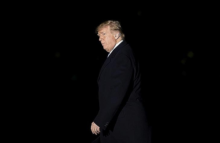 Hirtelen nagyon ki akarják rúgni Trumpot a Fehér Házból