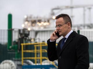 Szijjártó Péter telefonon tárgyalt orosz kollégájával