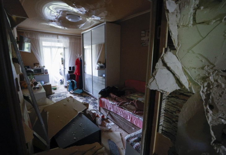 Az eltalált ház romokban