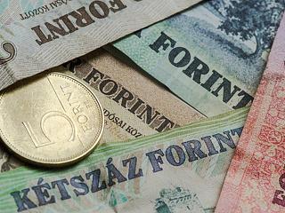 Kiderült, mennyit vett ki a bankok zsebéből az Orbán-kormány