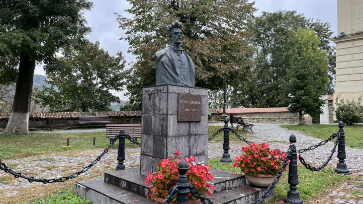 Petőfi Sándort is nagy tisztelet övezi Segesváron