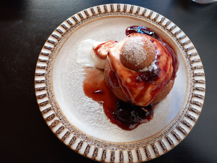 Kalapos túrófánk, vagyis papanasi: az egyik legjobb desszert, amit valaha ettünk