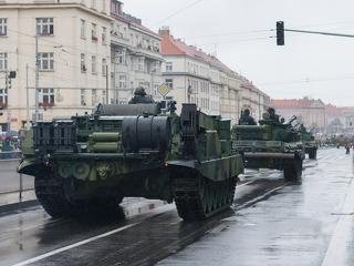 Csehország behívja az amerikai katonákat az országba