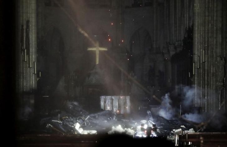 Gyűjtést indít a Mazsihisz a Notre-Dame újjáépítésére