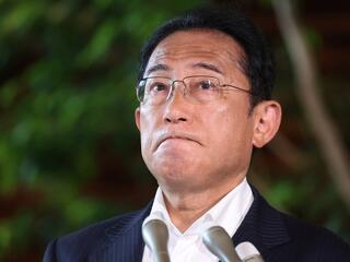 Kisida Fumio japán miniszterelnök szeptemberben lemond pártja vezetéséről