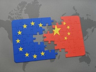 Az Európai Unió nem akarja leválasztani magát Kínáról