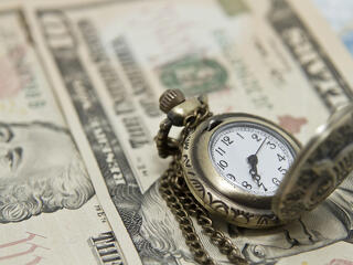 Mindjárt elfogy a magyar állam devizaadósság-kerete, pedig még csak március van