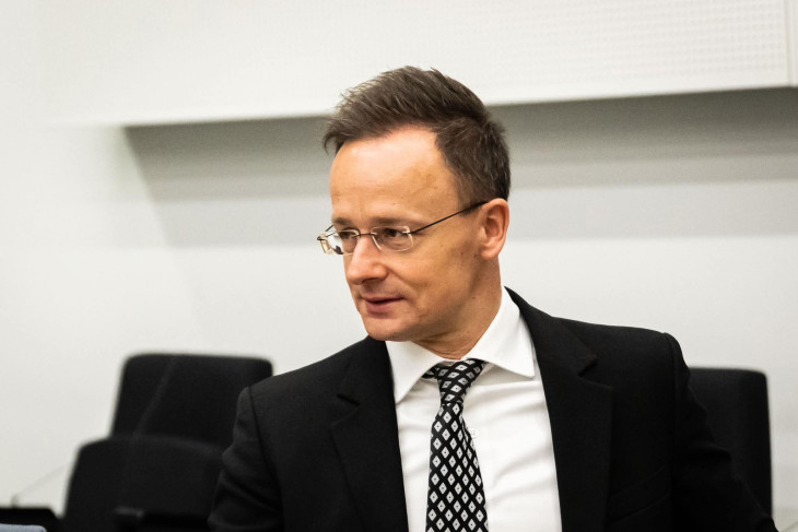 Szijjártó Péter nagyrabecsülését fejezte ki Ukrajnának, de pénzt nem adna neki továbbra sem  