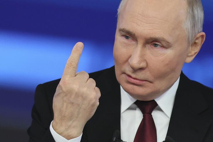 Valószínűleg utána telefonon beszélt Putyin Trumppal