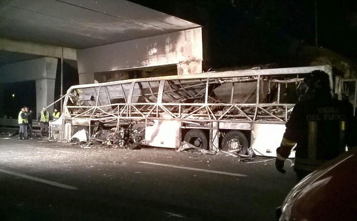 A kormány is kiakadt azon, amit a biztosító csinál a veronai buszbaleset hozzátartozóival