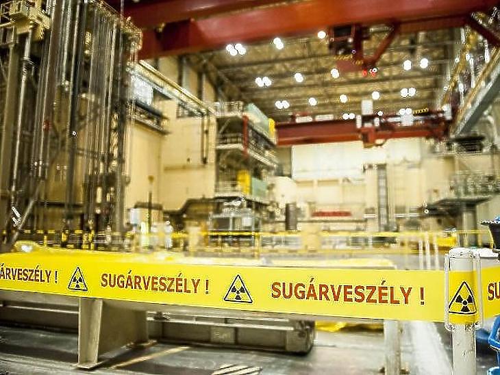 422 millióért kapott megrendeléseket  Pakson a 4iG