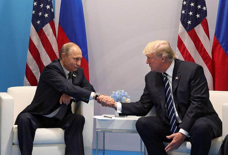 Jöhet a Trump-Putyin csúcs
