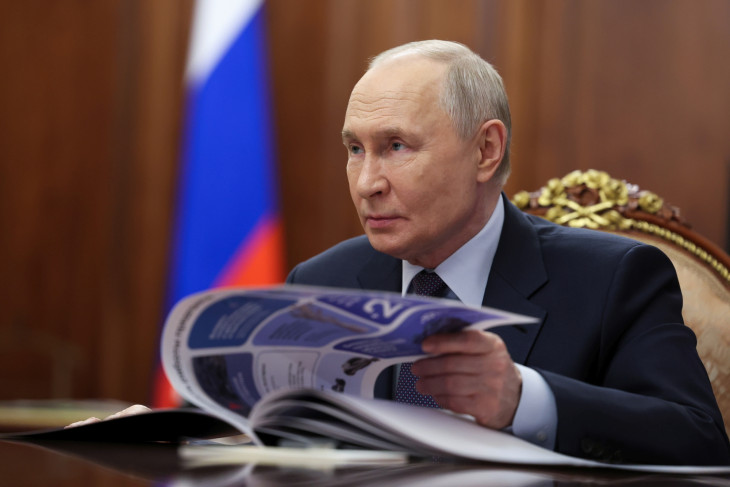 Aki békét akar, bízza meg Vlagyimir Putyint a közvetítéssel?