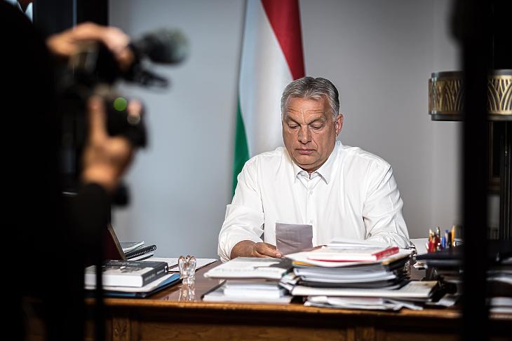 Orbán Viktor ma este elárulhatja, hogy mire készül a kormány