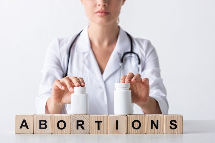Megint veszélyben az abortuszjog?