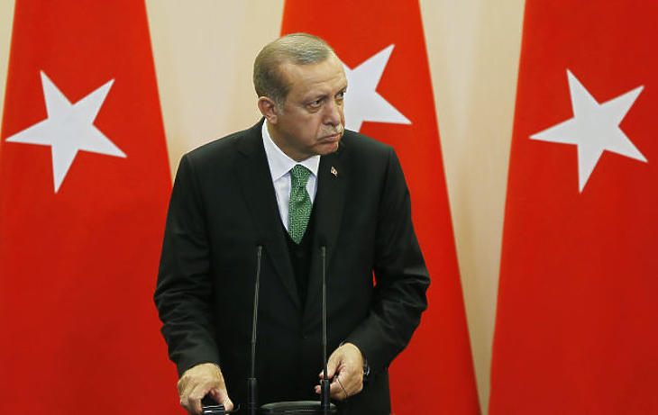 A török elnök megfenyegette Amerikát