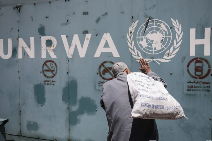 Az UNRWA már régóta segélyez Gázában. Fotó: Said Khatib/AFP