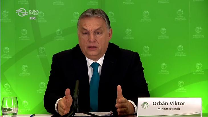 Orbán Viktor a Magyar Kereskedelmi és Iparkamara (MKIK) online Gazdasági Évnyitóján, 2021. február negyedikén. (Forrás: Duna World)