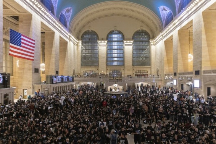 Tele volt a New York-i Grand Central pályaudvar. Fotó: AP 