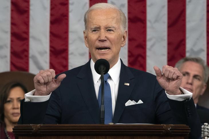 Joe Biden amerikai elnök csütörtöki évértékelő beszédében sok mindent ígért választóinak