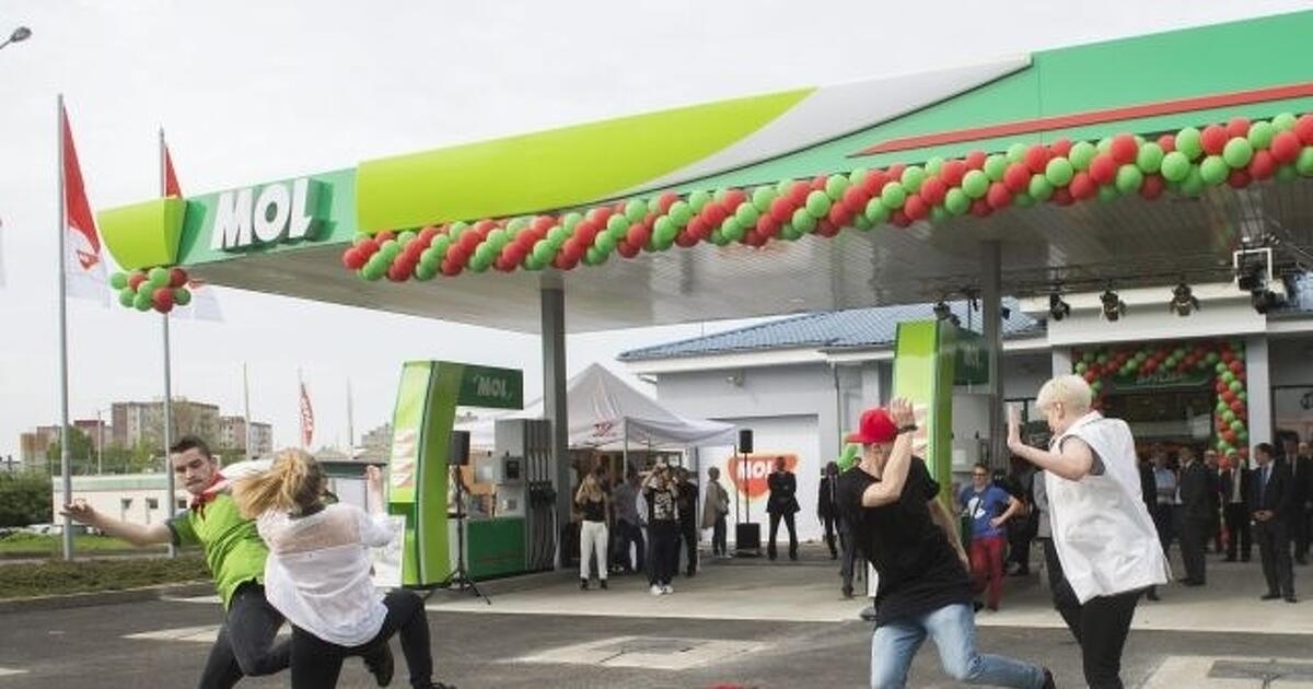 Táncra perdülhetnek az autósok – itt vannak az új üzemanyagárak