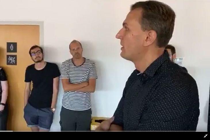 „Eddig tudtam keresztbe állni” – így rúgták ki az Index főszerkesztőjét