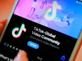 A TikTokon verik le a román elnökválasztás eredményét 