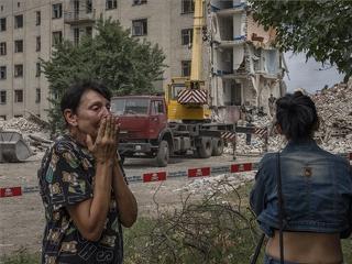 Emberekkel teli utcákat bombáztak - háborús összefoglaló