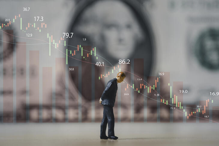 A dollár lefelé tartott a forint ellenében