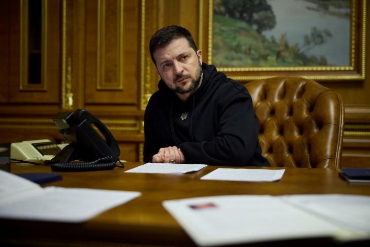 Zelenszkij: elkerülhetetlen, hogy a háború Oroszország területére terjedjen