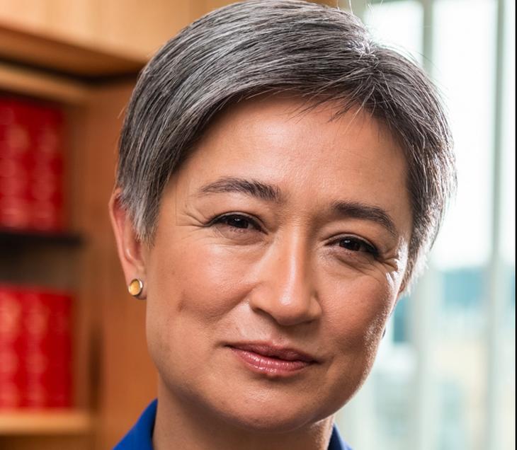 Penny Wong ausztrál külügyminiszter a múlt hónapban látogatást tett kínai kollégájánál Pekingben. Fotó: Wikipédia
