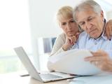 Rohamosan csökken és öregszik a nyugdíjpénztárak tagsága