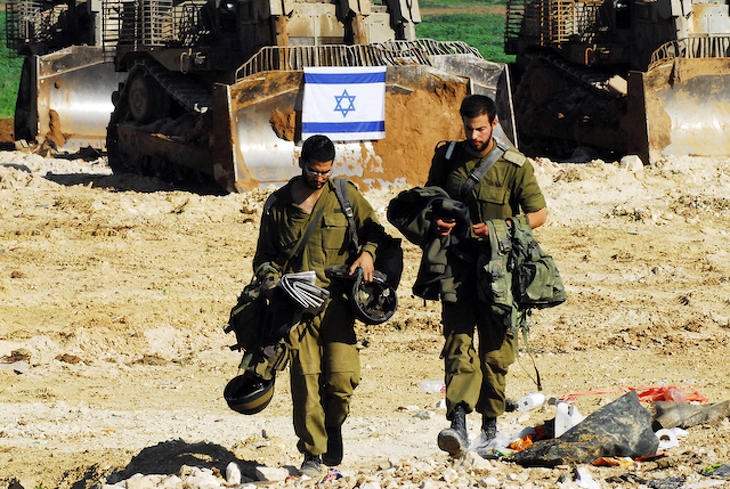 Izraeli katonák a gázai övezetben (fotó: depositphotos.com)