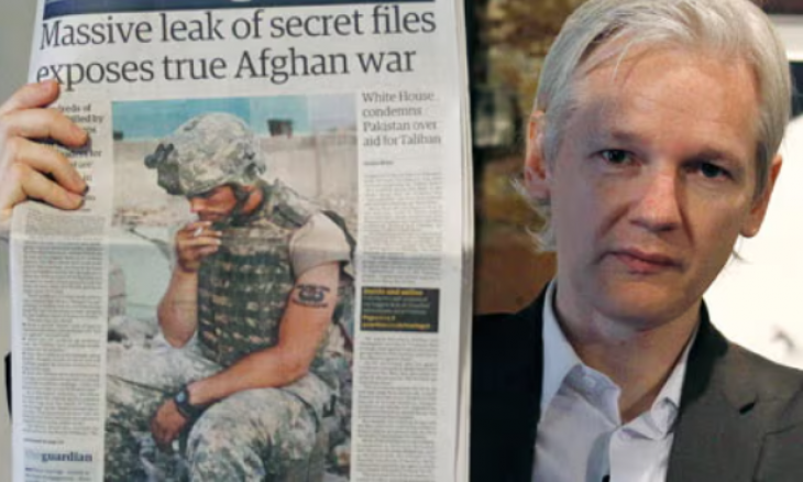 A WikiLeaks alapítója lmár 2010-ben is leleplezett. Fotó: Andrew Winning/Reuters