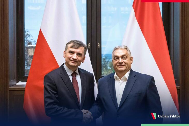 Az Egyesült Államokba távozott Magyarországról a menedékjogot kapott lengyel miniszter  