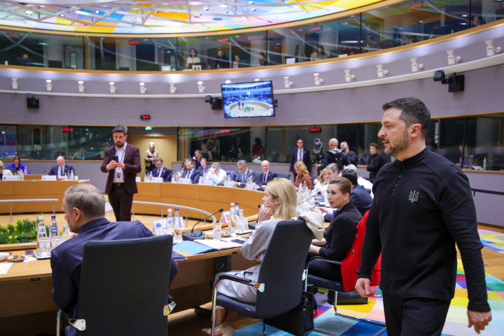 Az ukrán elnök az Európai Tanács ülésén Brüsszelben 2025. március 6-án   