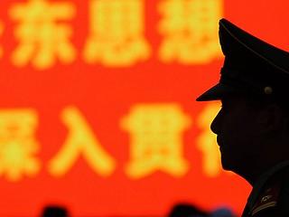 Kína kitilthatja Hszincsiangból az amerikai diplomatákat egy készülő törvény miatt